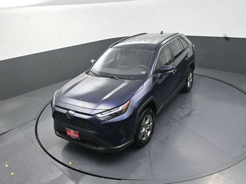 Used 2025 Toyota RAV4 XLE AWD/4WD image 25