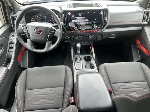 Used 2026 Nissan Frontier PRO-4X AWD/4WD image 22