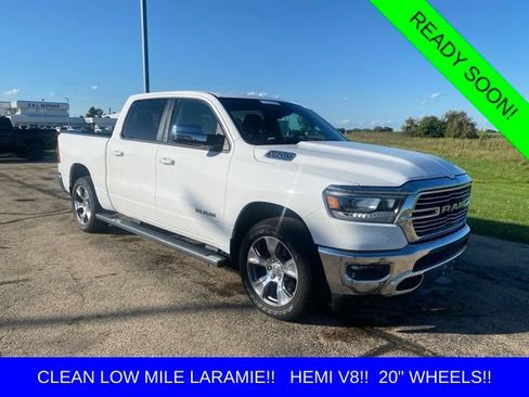 Used 2023 RAM 1500 Laramie AWD/4WD image 1