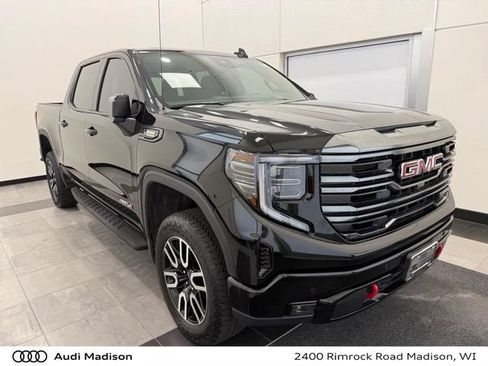 Used 2024 GMC Sierra 1500 AT4 w/ Technology Package AWD/4WD image 1