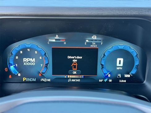 New 2025 Ford Bronco Outer Banks image 8