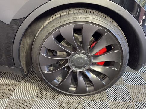 Used 2021 Tesla Model Y Performance AWD/4WD image 13