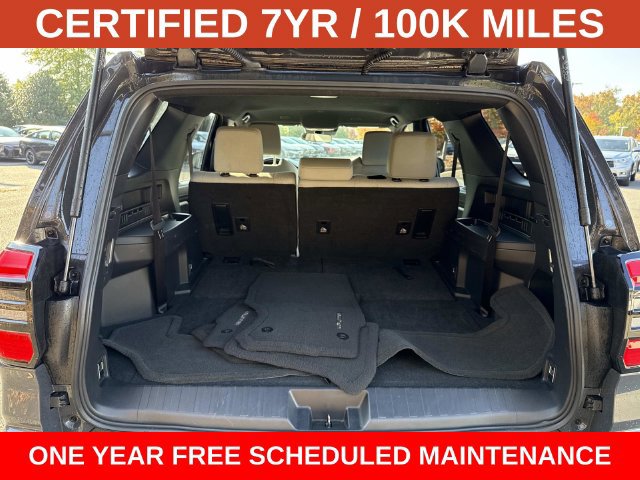 Used 2025 Toyota 4Runner SR5 AWD/4WD image 12