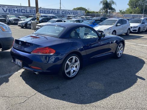 Used 2009 BMW Z4 sDrive35i w/ Premium Pkg image 6