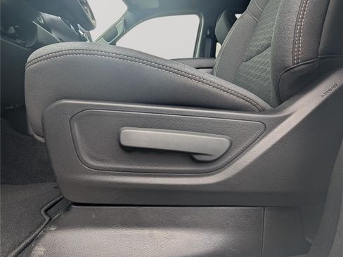 New 2026 RAM 1500 Express AWD/4WD image 15