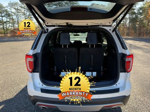 Used 2017 Ford Explorer XLT w/ Equipment Group 202A image 50