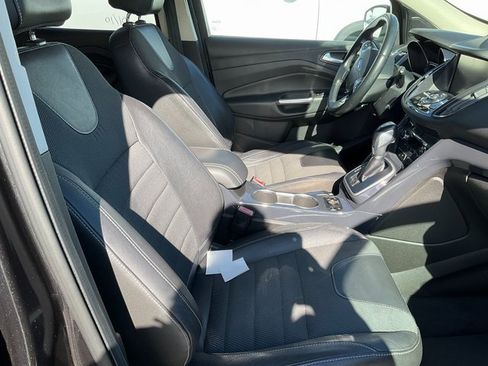 Used 2013 Ford Escape Titanium w/ Class II Trailer Tow Pkg image 12