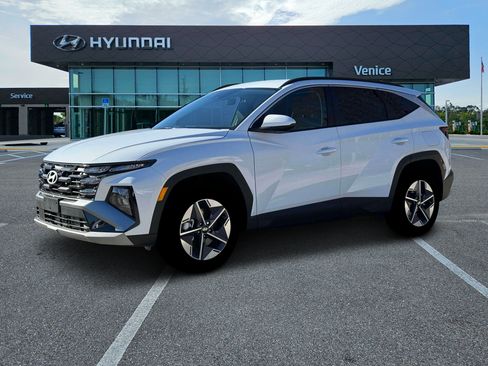 New 2026 Hyundai Tucson SEL AWD/4WD image 2
