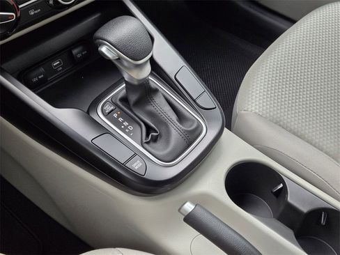 New 2025 Kia Soul LX image 15