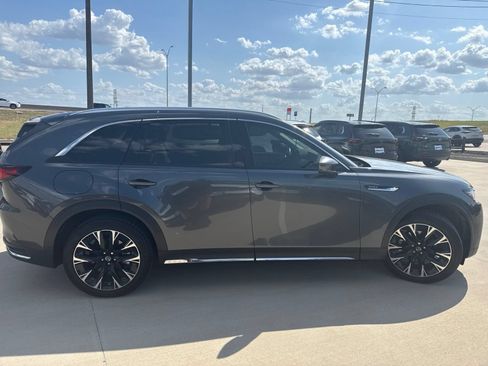 Used 2024 MAZDA CX-90 Plug-In Hybrid w/ Premium Pkg AWD/4WD image 4