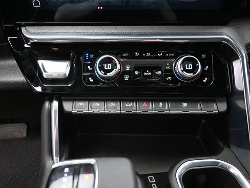 Used 2023 GMC Sierra 1500 Denali w/ Denali Reserve Package image 29