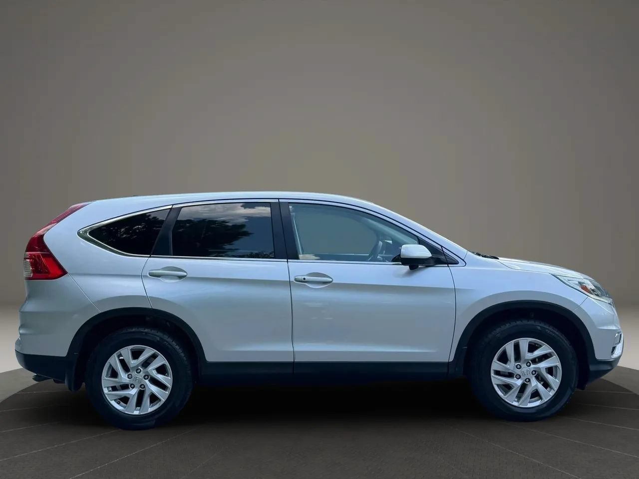 Used 2015 Honda CR-V EX image 8