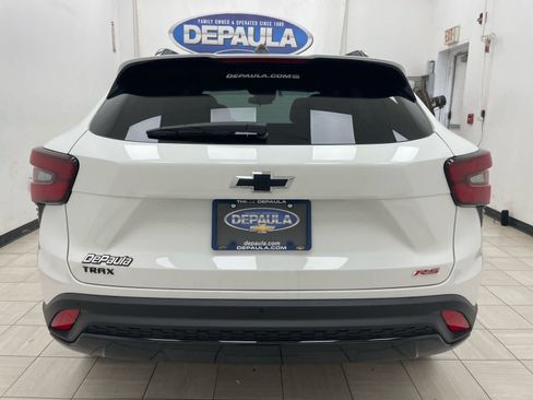 New 2026 Chevrolet Trax RS w/ Sunroof Package FWD image 20
