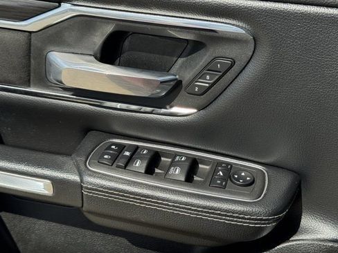 Used 2024 RAM 1500 Laramie AWD/4WD image 26