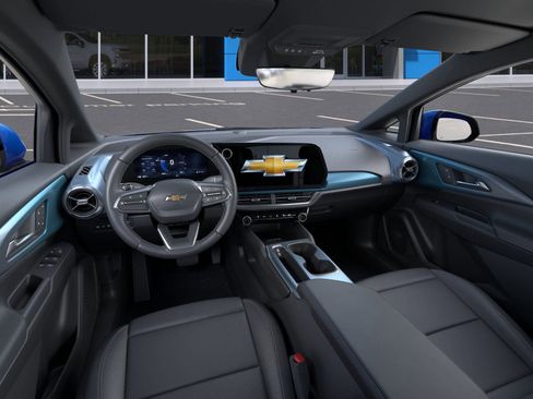 New 2026 Chevrolet Equinox EV LT image 39