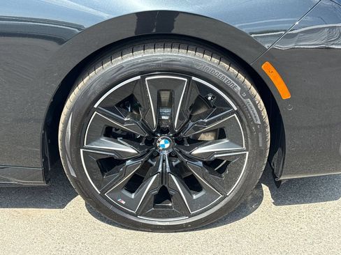 New 2026 BMW i7 xDrive60 AWD/4WD image 7