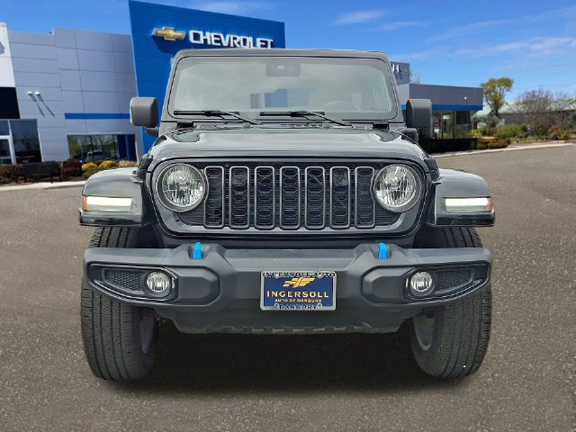 Used 2024 Jeep Wrangler Unlimited AWD/4WD image 22
