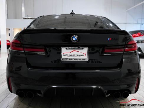 Used 2021 BMW M5 image 23