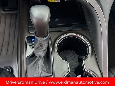 Used 2024 Toyota Camry XSE image 19