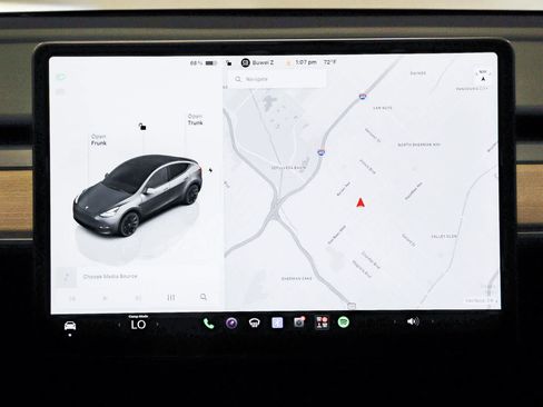 Used 2024 Tesla Model Y Long Range AWD/4WD image 14