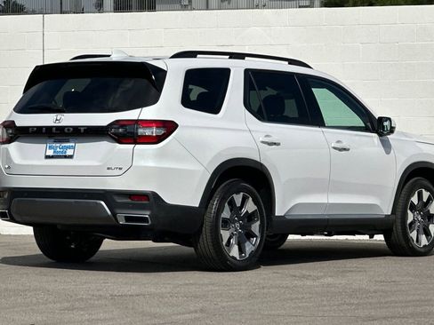New 2026 Honda Pilot Elite image 4