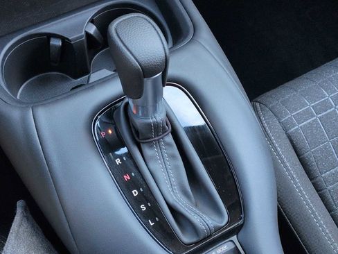 Certified 2024 Honda HR-V LX image 23