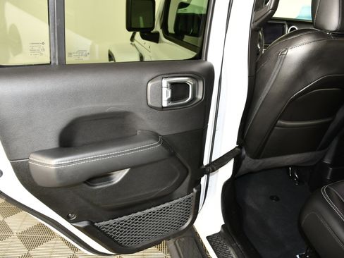 Used 2022 Jeep Wrangler Unlimited Sahara w/ LED Lighting Group image 47