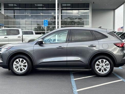Used 2025 Ford Escape Active AWD/4WD image 6