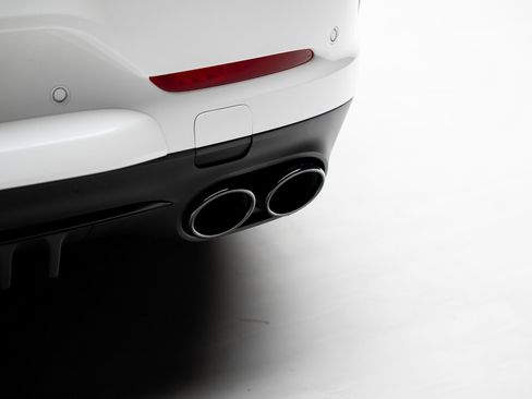 Used 2021 Mercedes-Benz AMG GT 43 image 35