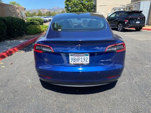 Used 2022 Tesla Model 3 Long Range AWD/4WD image 9
