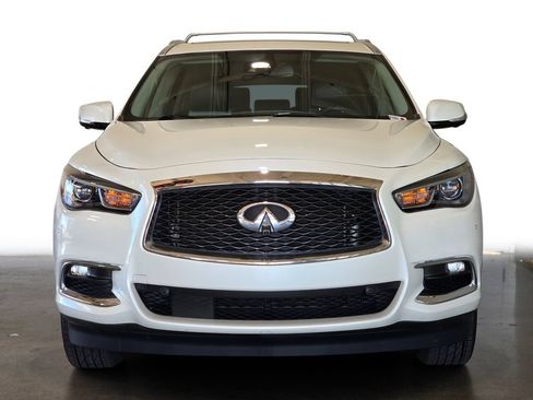 Used 2020 INFINITI QX60 Signature Edition w/ Cargo Package Essential FWD image 2