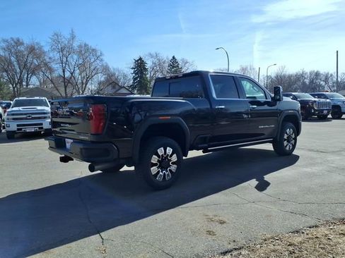New 2026 GMC Sierra 3500 Denali w/ Denali Reserve Package AWD/4WD image 3