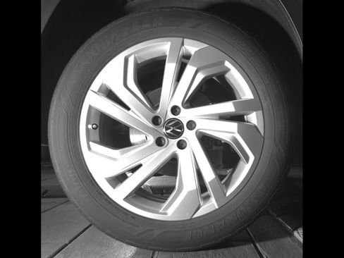 Certified 2023 Volkswagen Atlas SE AWD/4WD image 13