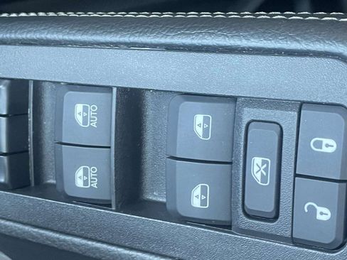 Used 2026 RAM 2500 Big Horn AWD/4WD image 26