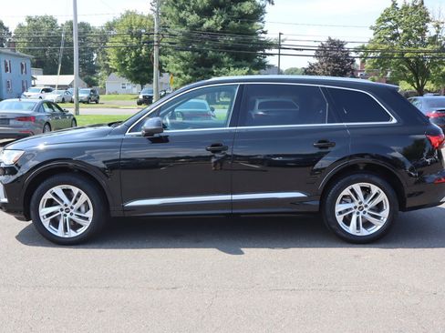 Used 2023 Audi Q7 3.0T Premium w/ Convenience Package AWD/4WD image 8