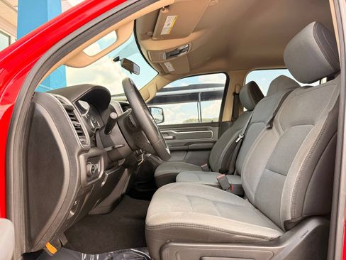 Used 2019 RAM 1500 Big Horn RWD image 20