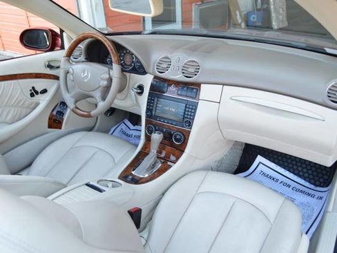 Used 2008 Mercedes-Benz CLK 350 Cabriolet image 20