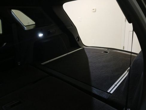 Certified 2024 Cadillac XT5 Premium Luxury AWD/4WD image 11