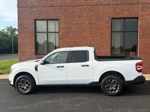 Used 2022 Ford Maverick XLT FWD image 2