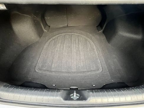 Used 2025 Kia K4 LXS image 32