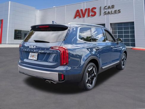 Used 2025 Kia Telluride S image 6