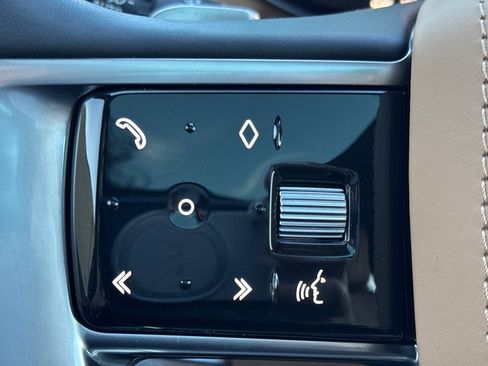 Certified 2023 Land Rover Range Rover SE image 28