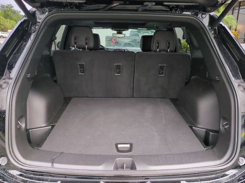 Certified 2021 Chevrolet Blazer RS w/ Enhanced Convenience Package AWD/4WD image 14