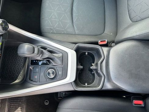 Used 2024 Toyota RAV4 XLE image 26