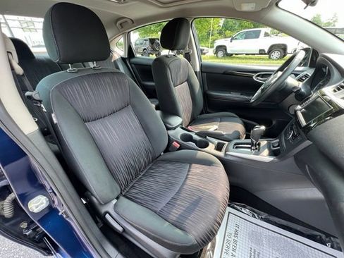 Used 2019 Nissan Sentra SV w/ Special Edition Package FWD image 24
