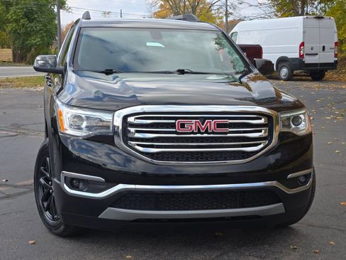 Used 2018 GMC Acadia SLT image 3