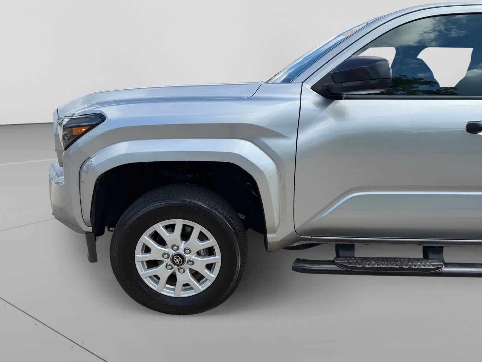 Used 2025 Toyota Tacoma SR AWD/4WD image 19