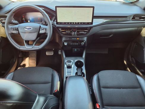 Used 2023 Ford Escape ST-Line w/ Tech Pack #1 image 11