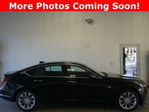 Used 2023 Cadillac CT5 Luxury image 2