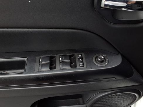 Used 2016 Jeep Patriot Sport w/ Power Value Group FWD image 16